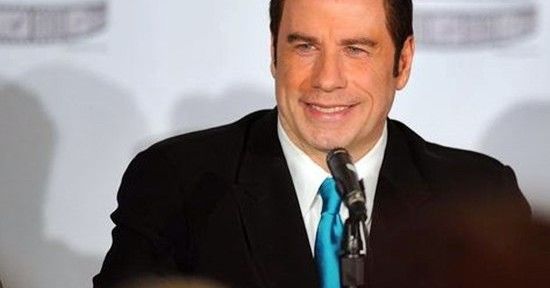 John Travolta é processado por autor de livro que fala de homossexualidade