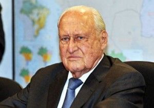 Blatter pede que João Havelange seja afastado da Fifa