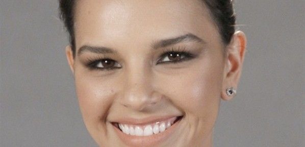 Mariana Rios falou que já levou muito não por causa que sua beleza não era comum