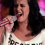 Katy Perry faz comício em apoio a Obama