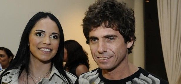 Ex-mulher do cantor Hudson é encontrada morta 