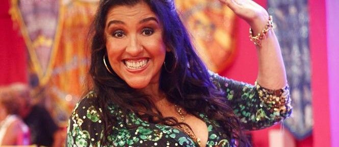 Regina Casé vai a show de música baiana