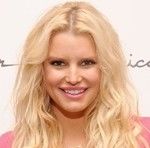 Jessica Simpson confirma que terá um menino