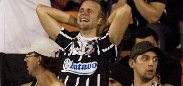 Aprendendo sobre a vida com clubes de futebol