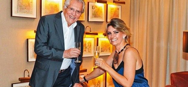 Carlos Alberto de Nóbrega e Jacqueline Meirelles se separam. Relembre as mulheres do comediante